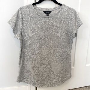 Simply Vera Gray Shirt